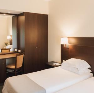 Standard Twin Room room in Amazonia Jamor Hotel