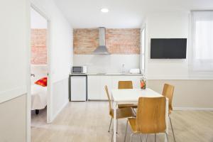 Apartment (1-2 Adults) room in BcnStop Parc Güell