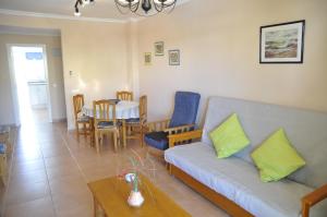 Estrella Blanca II, 2 dormitorios, by Bookindenia