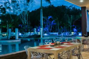 Casa Kaoba Hotel & Suites