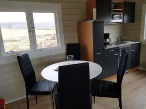 Hvammur 3 Hrakhólar with private hot tub