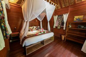 Bungalow Deluxe Nhìn Ra Khu Vườn (Deluxe Bungalow with Garden View)