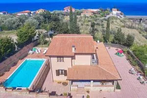 Villa Sansone - 阿尔塔维拉米利恰