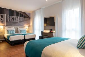 Hotels The Originals City, Hotel Acadine, Pont-Audemer : photos des chambres