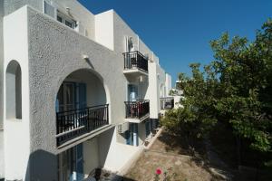Malamas Apartments Paros Greece