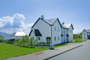 Semi-detached houses Glor na Farraig Knightstown - EIR03040-LYB