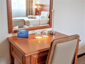 Deluxe Family Room room in Hotel Boka
