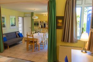 Wonderful Renovated Apartment With Great Location