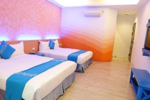 Phòng Tiêu Chuẩn 4 Người (Standard Quadruple Room)