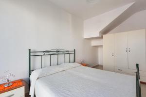 Villetta Catia by BarbarHouse