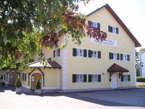 4 hvězdičkový hotel Hotel Garni Nöserlgut Linec Rakousko