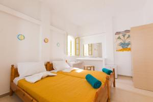 Deluxe Double Room with Balcony and Sea View room in Sunny Days