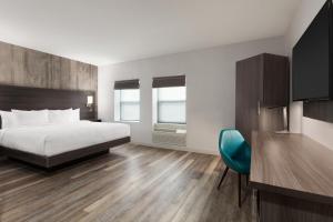 Days Inn by Wyndham Saint John