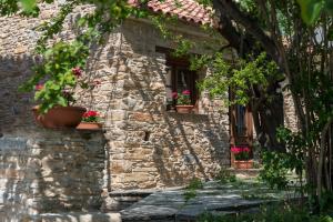 Paradosiako Saratsi - Traditional Guest House