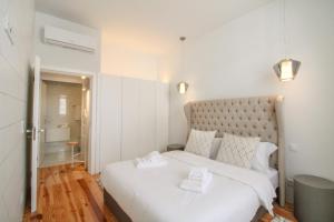 Cantinho do Pavão - City Centre Apartment with Elevator