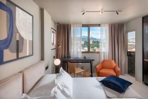 Royal Suites-Sky
