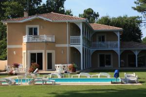 Maisons d'hotes LE CLOS D'IGNAC : photos des chambres