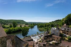 Maisons de vacances In the heart of BEYNAC one of the most beautiful view : photos des chambres