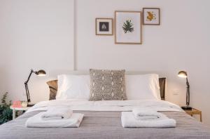 Wide Comfy Studio Apartment Centrally Located In Thissio