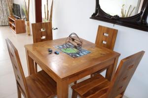 Mahina Luxury 2 Bedroom Apartment with Pool