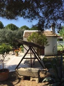 Hotels Lou Garbin : Studio avec Terrasse et Jardin (2 Adultes)