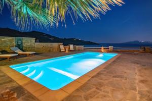 Santamare Villa Tinos Greece