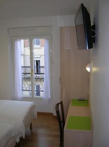 Hotels Hotel Darcet : photos des chambres