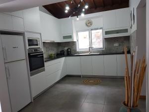 Join our relaxed house near the beach - Mosteiros