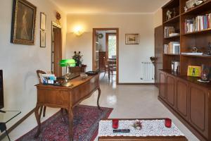 Casa Renata free covered private parking