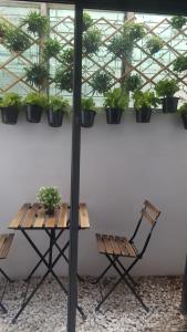 Haus Sathorn 21 Bed and Breakfast