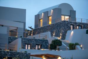 Melidonia Suites Santorini Greece