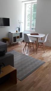 Appartements Un appartement lumineux au parc beaumont : photos des chambres