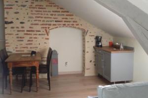 APPARTEMENT COSY ENTRE BOSQUET ET BEAUMONT