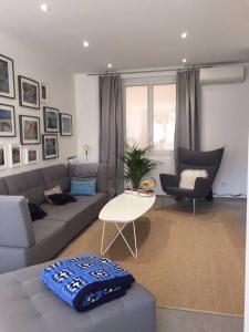 Appartements Catalans Beach : photos des chambres