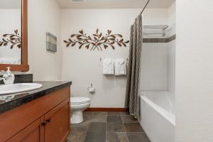 Two-Bedroom House room in Village # 3310 - Lincoln House