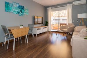 Duplex Penthouse with terrace. Beach-Pool - 4hvězdičkové hotely ve městě Canet de Berenguer