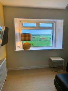 Bayview Cottage, Dunnetbay accommodation