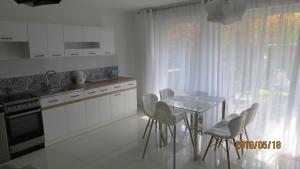 Apartament 8