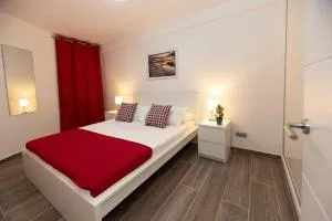 Modern Apartment with pool and Wifi - Playa Fañabe