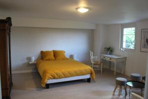 B&B / Chambres d'hotes CHATEAU LA LOGE : photos des chambres