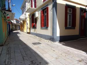 Finestra Rossa old town vintage house Lefkada Greece