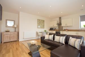 Western Gate, Executive Central Apartments