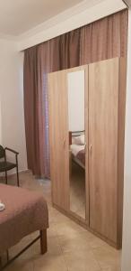 Dimitris Apartment 80m from the beach nea peramos