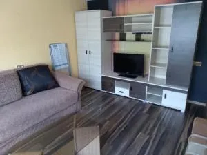 Brīvības 25 apartamenti - 文茨皮尔斯