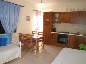 Flisvos Apartments Agistri Greece