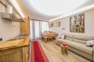 One-Bedroom Apartment with Terrace (4 Adults) - Appartamento n. 131 room in Cervinia – Matterhorn Apartments