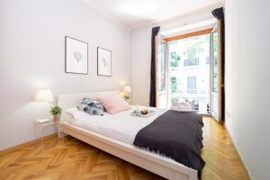 Apartamentos Plaza de España