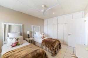 11 Waterfront Umdloti