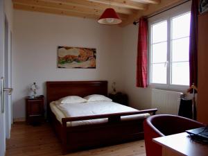 B&B / Chambres d'hotes LA VIGNERAIE : Chambre Double avec Salle de Bains Privative Séparée