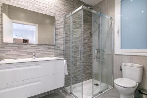 Zurriola Suites2 by Forever Rentals